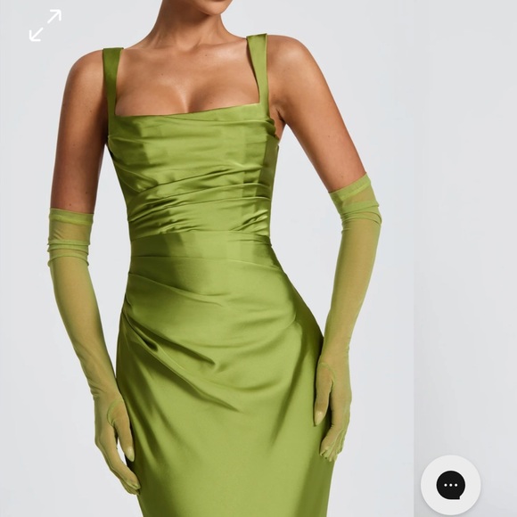 Babyboo Fashion Calanthe Maxi Dress with Scarf + Glove - Picture 3 of 6